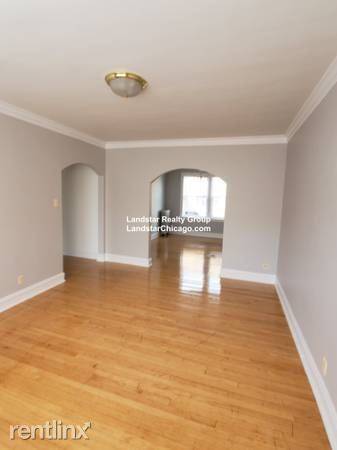 Main picture of 1720 W Albion Ave