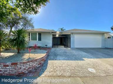 Main picture of 4453 Tanglewood Way