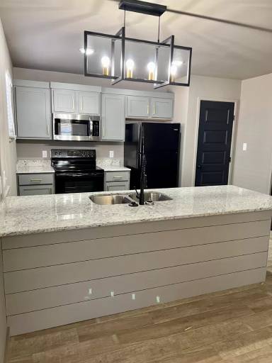 Main picture of 7401 Martin Dr