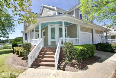 Main picture of 303 Dogwood Lndg