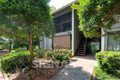 Main picture of 415 Skyview Dr