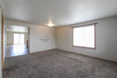 Main picture of 4215 Cochins Ln
