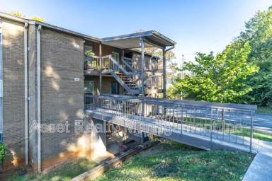 Main picture of 407 Canberra Dr