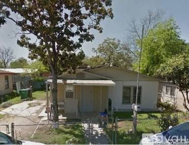 Main picture of 1910 San Patricio St
