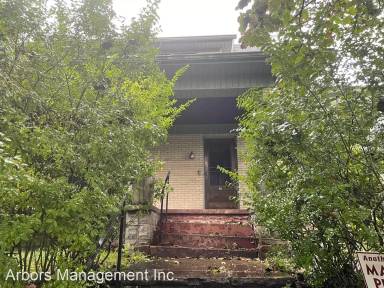 Main picture of 20 Defoe St