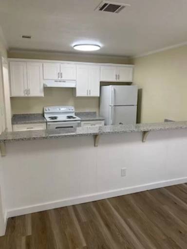 Main picture of 1108 Fort St
