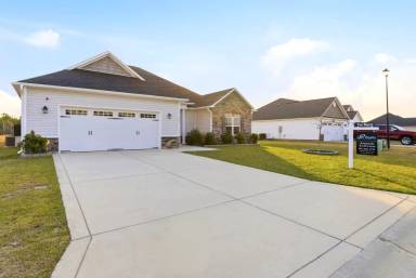 Main picture of 312 Wood House Dr