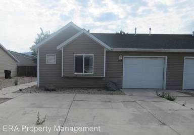 Main picture of 1938 N 550 W