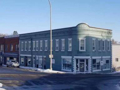 Main picture of 1 Water St