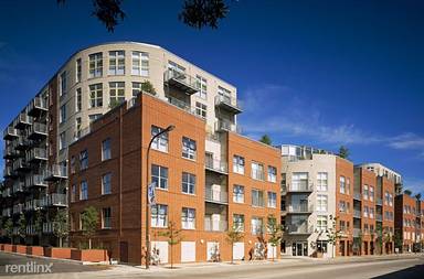 Main picture of 1222 Chicago Ave