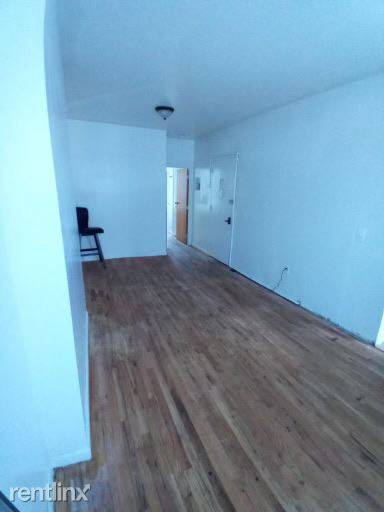 Main picture of 890 Cauldwell Ave