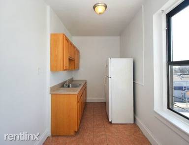 Main picture of 9440 210th St