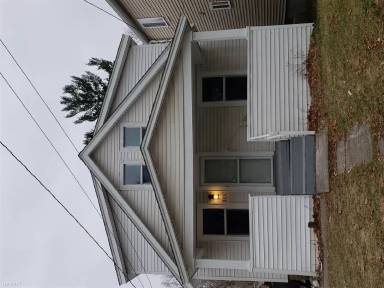 Main picture of 526 S Fairview Ave