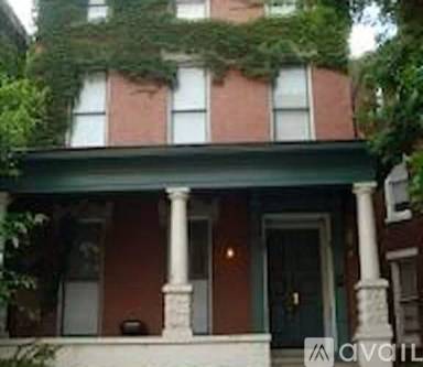 Main picture of 1220 S 1st St