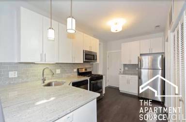 Main picture of 1433 N Cleaver St