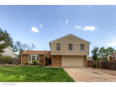 Main picture of 17332 E Crestline Ave
