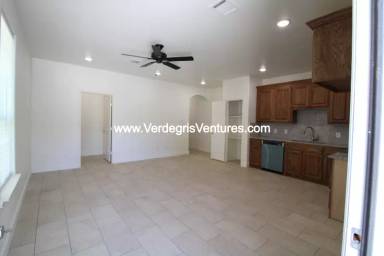 Main picture of 3409 8th Ave