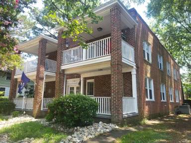 Main picture of 535 Rhode Island Ave