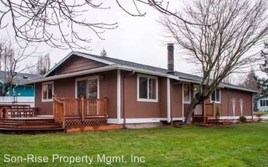 Main picture of 2603 Superior St