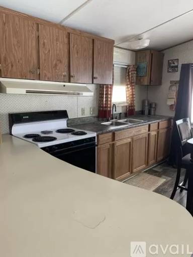 Main picture of 3400 Ring Rd