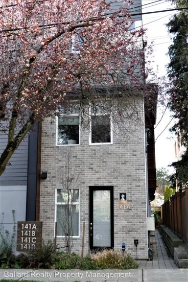 Main picture of 141 22nd Ave E