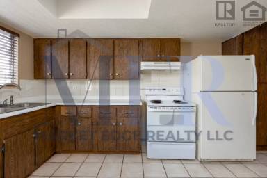 Main picture of 8107 N 33rd Dr