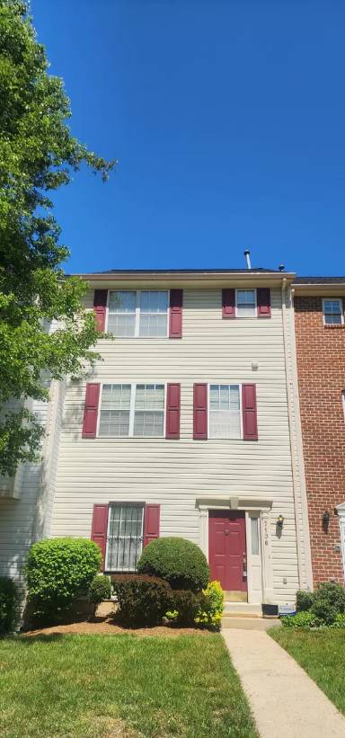 Main picture of 7106 Meadow Green Ter