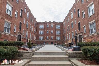 Main picture of 947-57 W Cornelia Ave