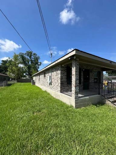 Main picture of 1406 Memory Ln