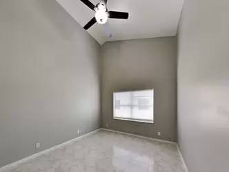 Main picture of 19 NW 161st Ave