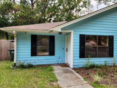 Main picture of 115 Wisteria Ct