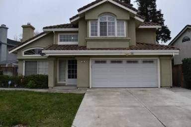 Main picture of 924 Christy Ct