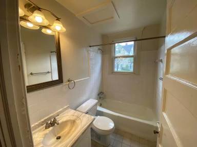 Main picture of 310 Willow St