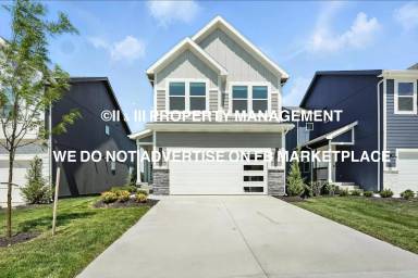 Main picture of 8733 SW Edgewater Dr