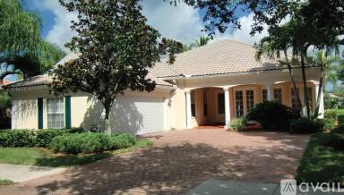 Main picture of 3937 Upolo Ln