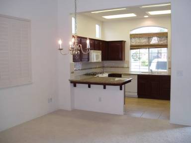 Main picture of 626 W Lisbon Ln