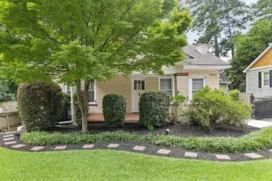 Main picture of 1846 Monroe Dr NE