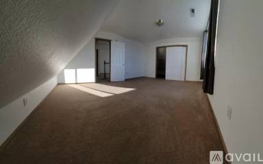 Main picture of 4405 Chesapeake Way