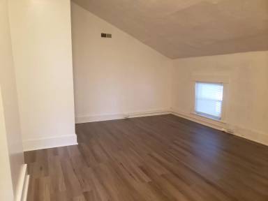 Main picture of 2518 Rowan St