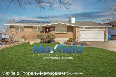 Main picture of 1069 E Sleepy Hollow Ln