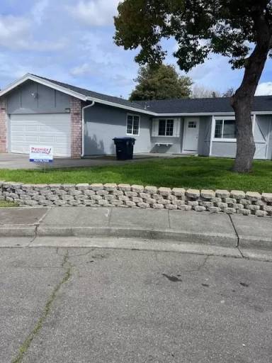 Main picture of 2074 Wylie Ct