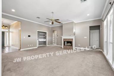 Main picture of 1208 Lake Frances Dr