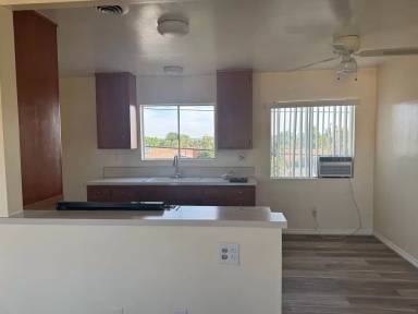 Main picture of 708 Maple St