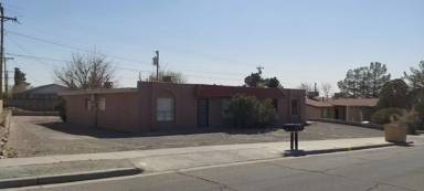 Main picture of 2802 E Idaho Ave