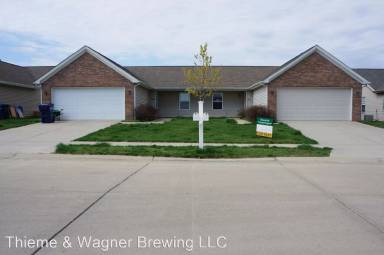 Main picture of 2402 Edison Dr
