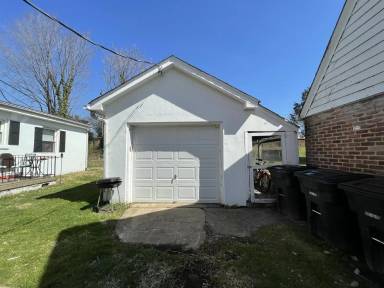 Main picture of 1003 Kenmore Ave
