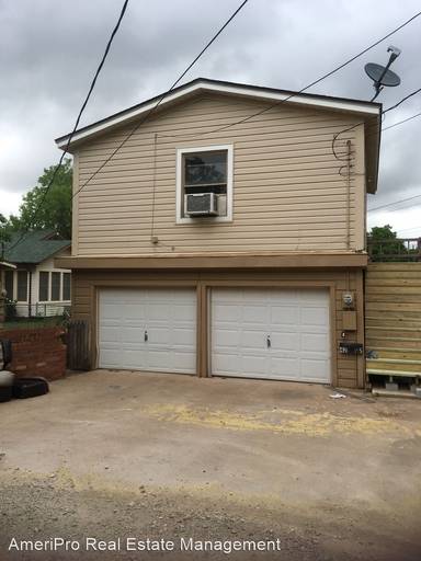 Main picture of 421 1/2 Kirkwood St