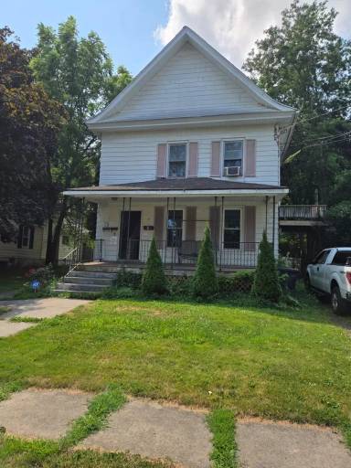 Main picture of 3 Adams St