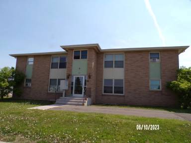 Main picture of 3800 Tower Ave