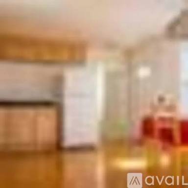 Main picture of 19 Oak St